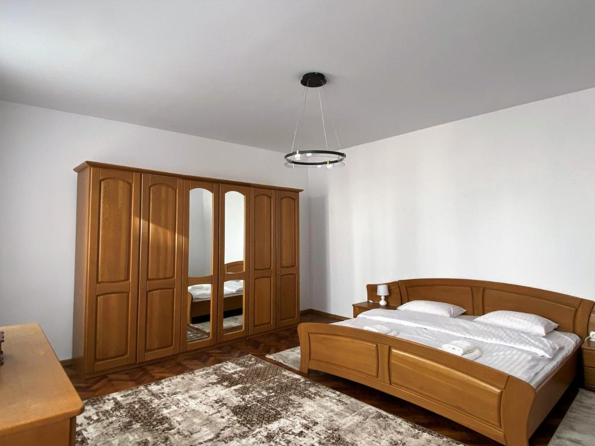 Ely'S Place Sibiu Dış mekan fotoğraf