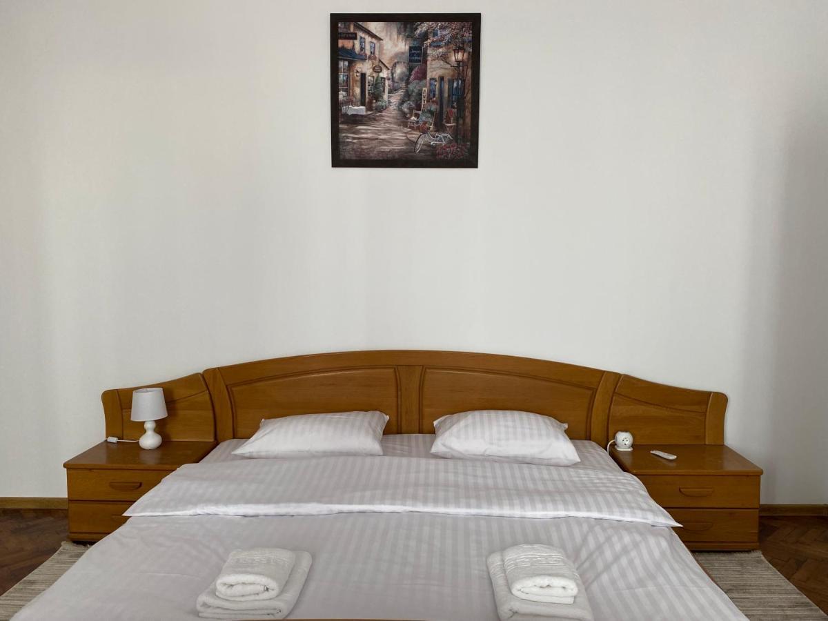 Ely'S Place Sibiu Dış mekan fotoğraf